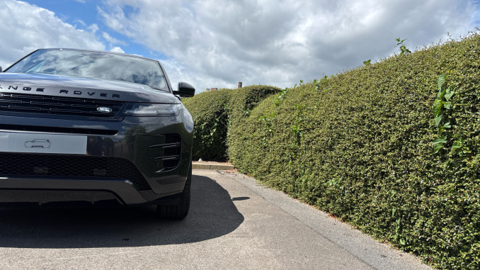 Land Rover Discovery Sport 2.0 D200 Metropolitan 5dr Auto [5 Seat] Diesel Station Wagon - Image 26